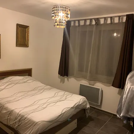 Guest house Sur Les Hauteurs De Genies De Comolas 30150