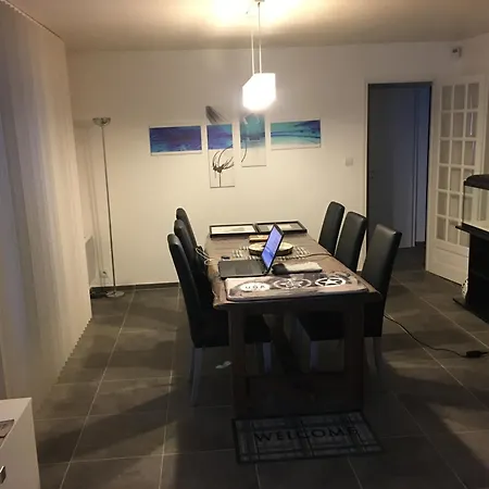Sur Les Hauteurs De Genies De Comolas 30150 Guest house *